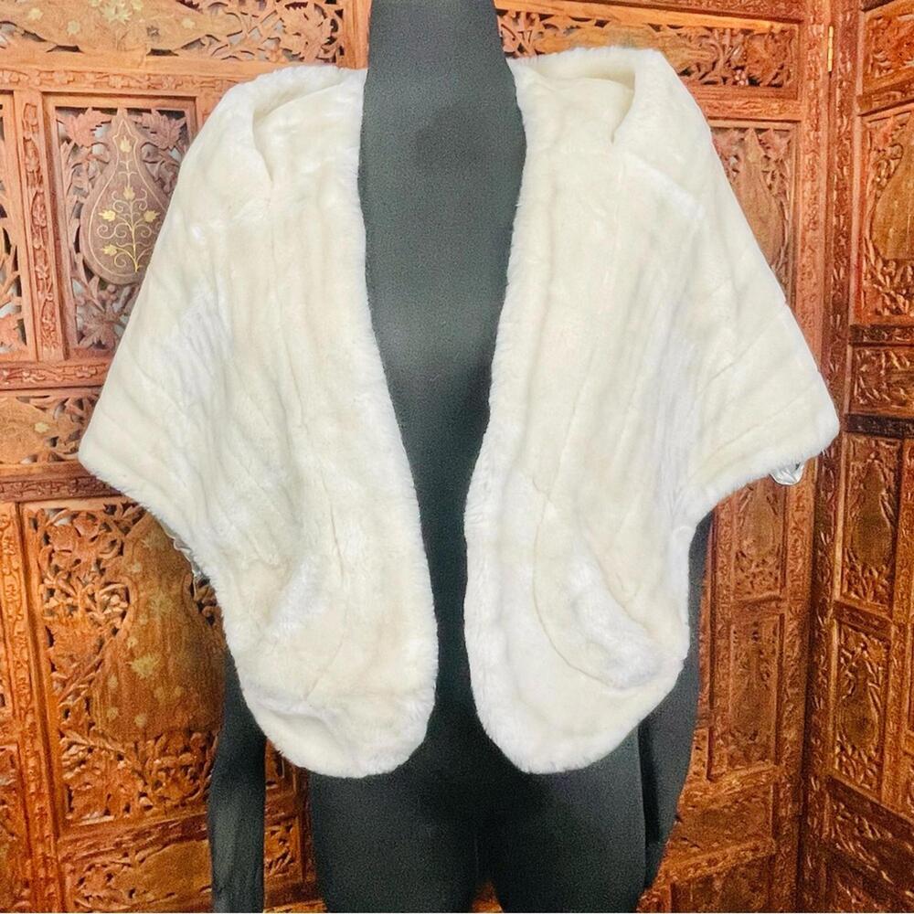 1950’s Vintage Shawl Stole Faux Fur Cape Scarf